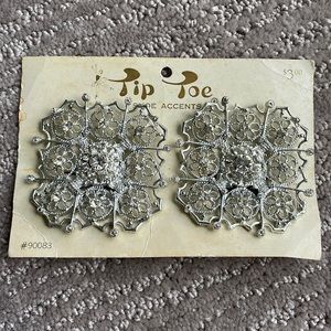 Vintage Tip Toe Shoe Accents clip on accessories